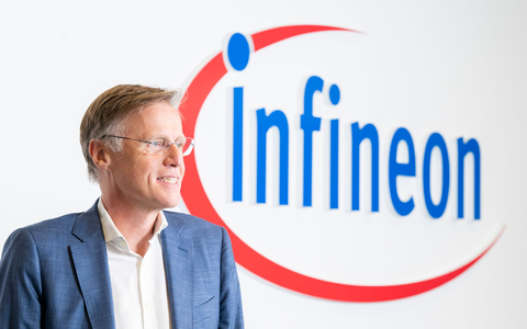 Infineon-Chef Jochen Hanebeck muss die Umsatzprognose wieder senken. (Archivbild) - Foto: Peter Kneffel/dpa