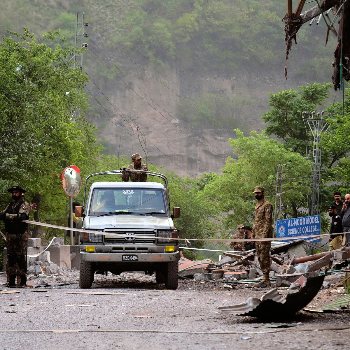 Die Spannungen zwischen Indien und Pakistan halten an. - Foto: M.D. Mughal/AP/dpa