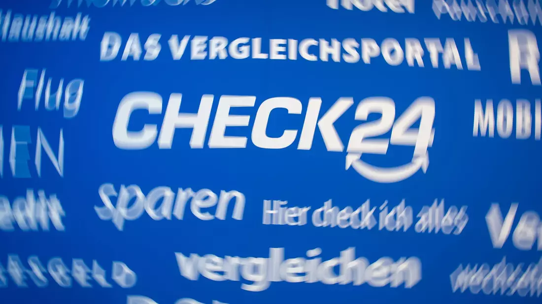Check24 darf vorerst an Tarifnoten für Versicherungen festhalten (Archivbild). - Bild: Matthias Balk/dpa