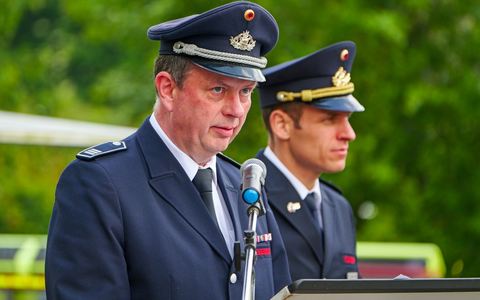 FW-PB: Feuerwehren aus dem Kreis Paderborn treffen sich zum Verbandstag im Paderborner Stadtteil Schloß Neuhaus / Ausrichter ist die Feuerwehr Paderborn, die ihr 150-jähriges Bestehen feiert - Foto: presseportal.de