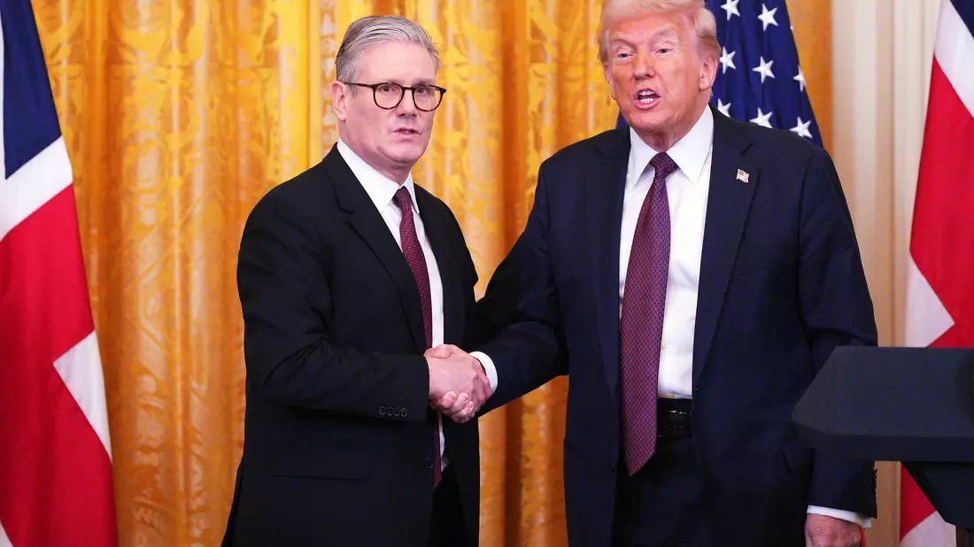 Für die USA ist der Handelsdeal mit Großbritannien der erste große seit Verhängung der Strafzölle. - Bild: Carl Court/Pool Getty Images North America/dpa