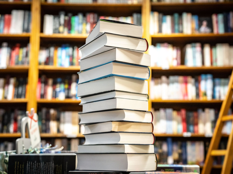 Der koreanisch-deutsche Philosoph Byung-Chul Han ist mit dem Prinzessin-von-Asturien-Preis für Kommunikation und Geisteswissenschaften 2025  ausgezeichnet worden. (Foto Illustration) - Foto: Frank Rumpenhorst/dpa