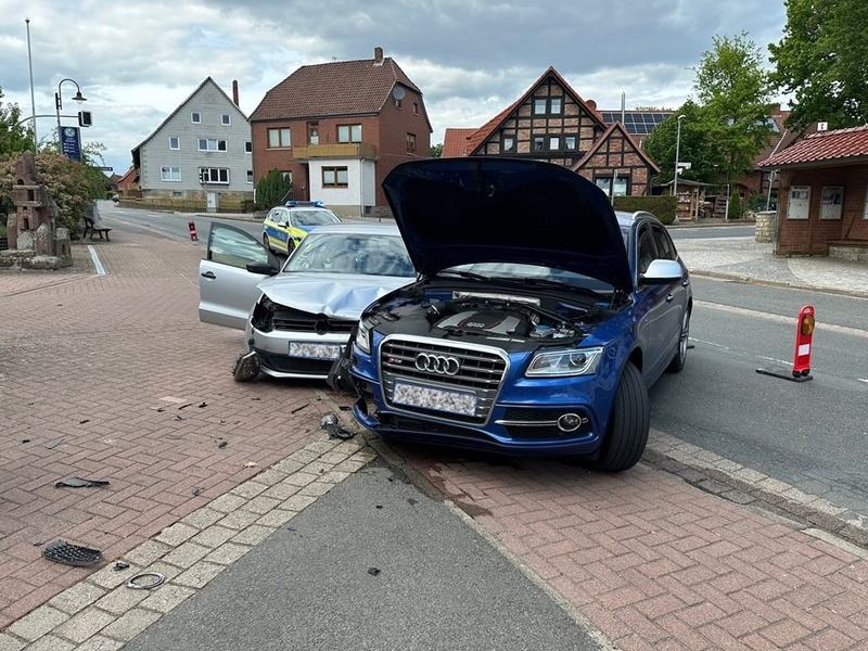 POL-NI: Apelern - Verkehrsunfall mit einer verletzten Person - Foto: presseportal.de