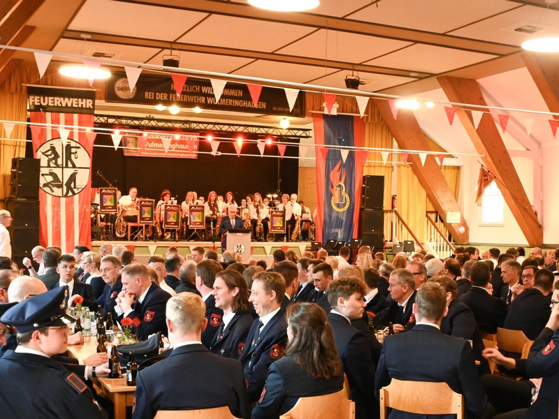 FF Olsberg: Stadtfeuerwehrtag der Feuerwehr Olsberg in Bigge - Foto: presseportal.de