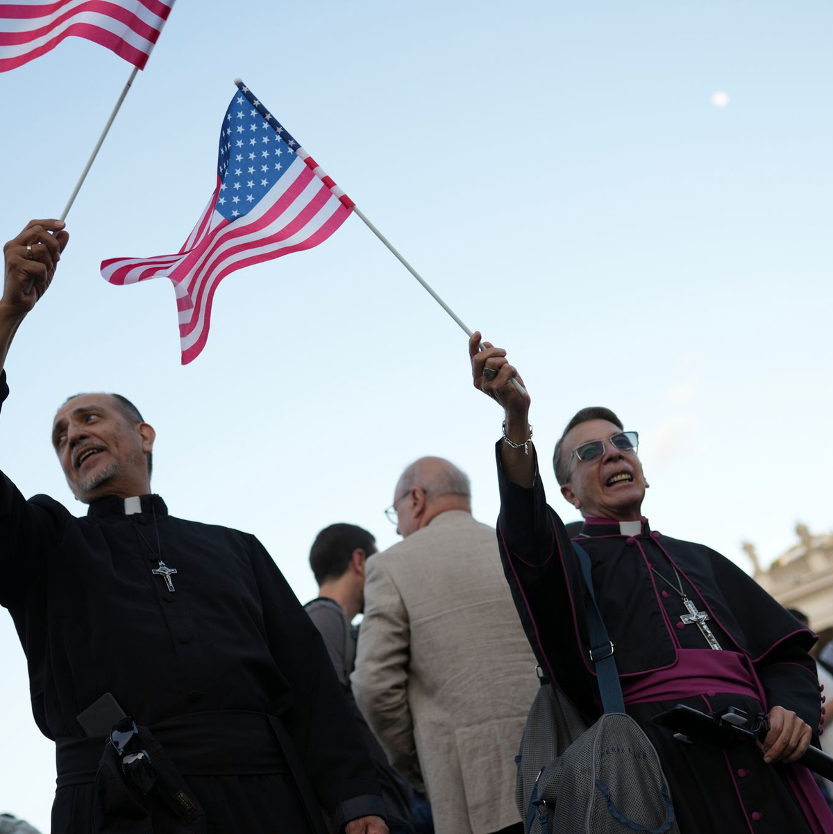 Zum ersten Mal ist ein US-Amerikaner Oberhaupt der katholischen Kirche.  - Foto: Francisco Seco/AP/dpa