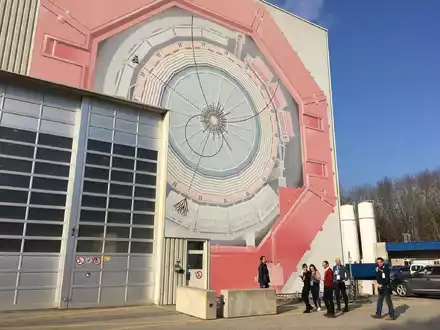 Am Cern wird der Ursprung des Universums erforscht. (Archivbild) - Foto: Christiane Oelrich/dpa