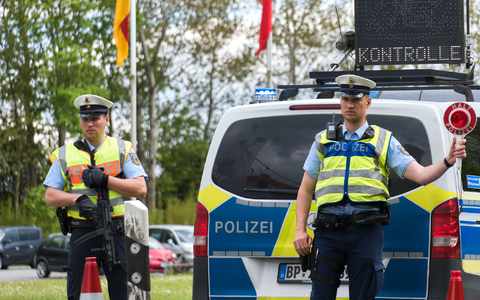 Die deutschen Grenzen werden nach Anweisung des Bundesinnenministers stÀrker kontrolliert. - Foto: Marcus Golejewski/dpa Die deutschen Grenzen werden nach Anweisung des Bundesinnenministers stÀrker kontrolliert. - Foto: Marcus Golejewski/dpa