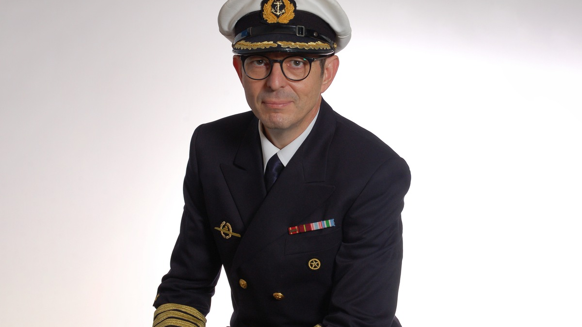 Neuer Chef an der Spitze der Marinetechnikschule Parow - Foto: presseportal.de