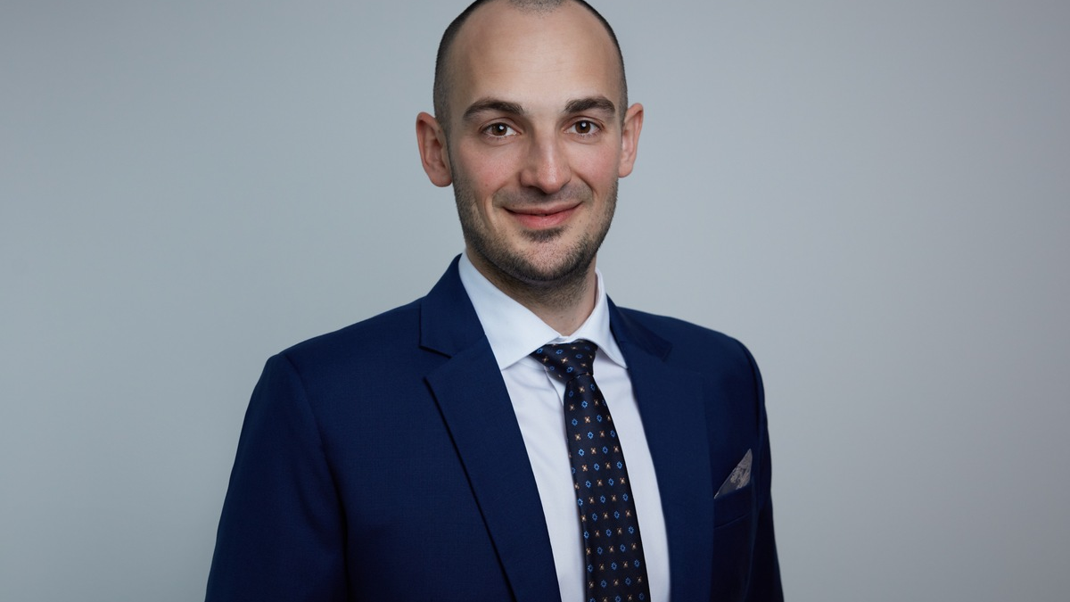 Generationenwechsel in der DEVK-Rückversicherung - Foto: presseportal.de