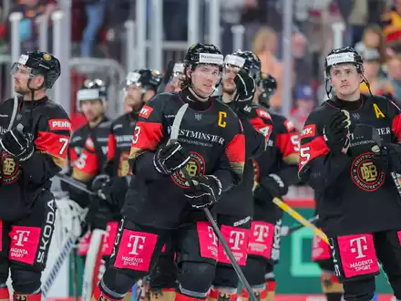 Deutschland startet am Samstag mit dem Spiel gegen Ungarn. - Foto: Rolf Vennenbernd/dpa