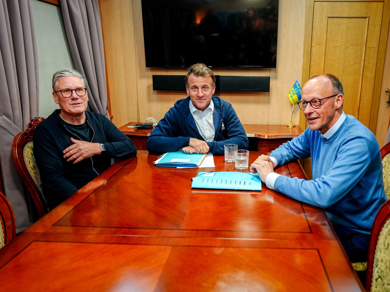 Starmer, Macron und Merz reisten mit dem Zug in die Ukraine.  - Foto: Kay Nietfeld/dpa