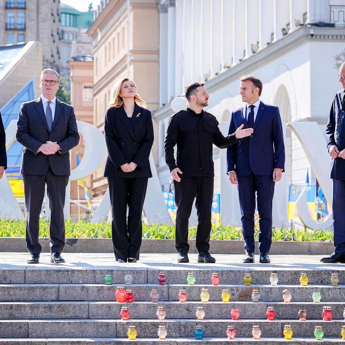 Die sogenannte Koalition der Willigen berät heute in einer Videoschalte über weiter Unterstützung für das angegriffene Land. (Archivbild) - Foto: Kay Nietfeld/dpa