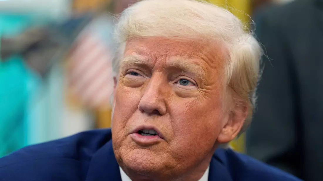 US-Präsident Trump hat eine Waffenruhe zwischen Indien und Pakistan verkündet. (Archivbild) - Bild: Alex Brandon/AP/dpa