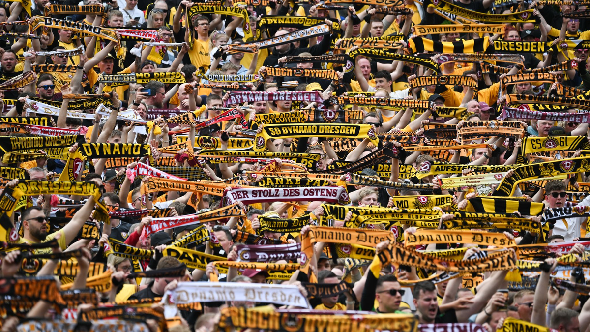 Dynamo Dresden kehrt in die 2. Liga zurück. - Foto: Robert Michael/dpa