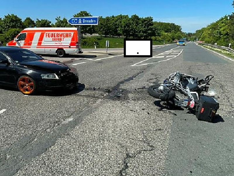 LPI-EF: Motorradfahrer schwerverletzt - Foto: presseportal.de