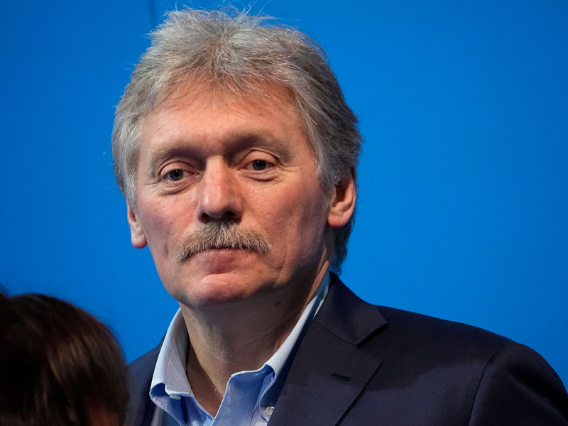 Kremlsprecher Peskow lehnte die ukrainische Forderung nach einer sofortigen Übergabe des russischen Memorandums mit Vorschlägen für eine Waffenruhe ab. (Archivbild) - Foto: Alexander Zemlianichenko/AP/dpa