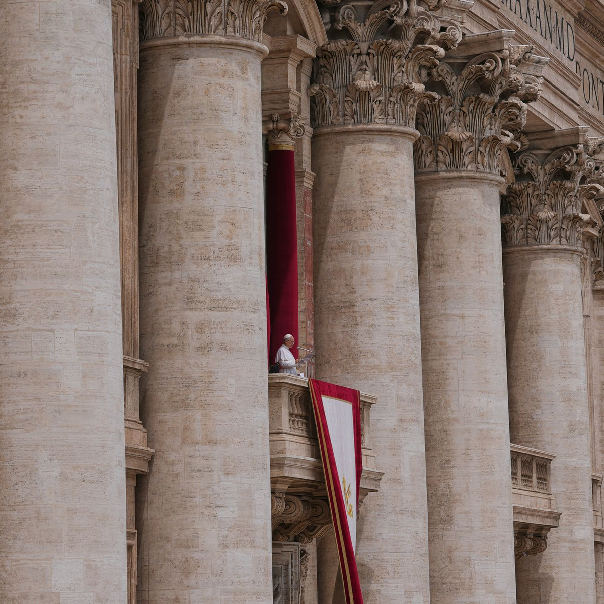 Erster Sonntagssegen des neuen Papstes vor Tausenden Zuschauern.  - Foto: Domenico Stinellis/AP/dpa