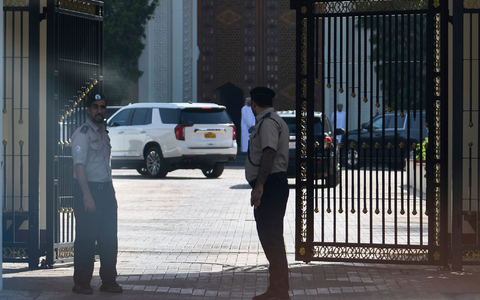 Die USA und der Iran setzen die Atomverhandlungen in der omanischen Hauptstadt Maskat fort. (Archivbild) - Foto: Fatima Shbair/AP/dpa