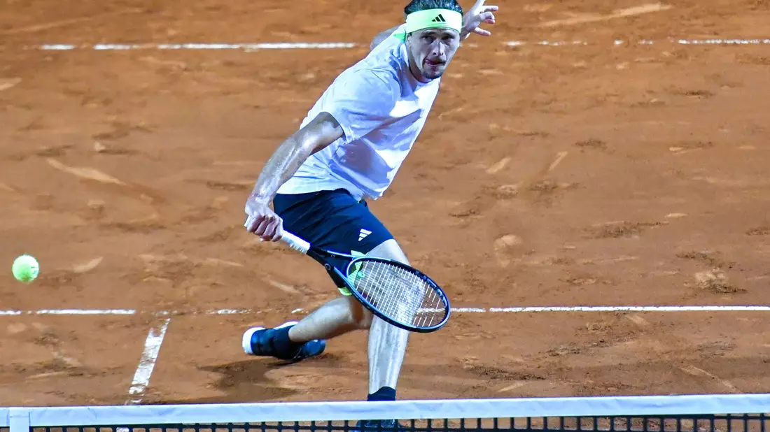 Alexander Zverev steht beim Turnier in Rom im Achtelfinale.  - Bild: Andrea Rosito/Ipa Sport / Ipa-Ag/LiveMedia-IPA/ZUMA Press Wire/dpa