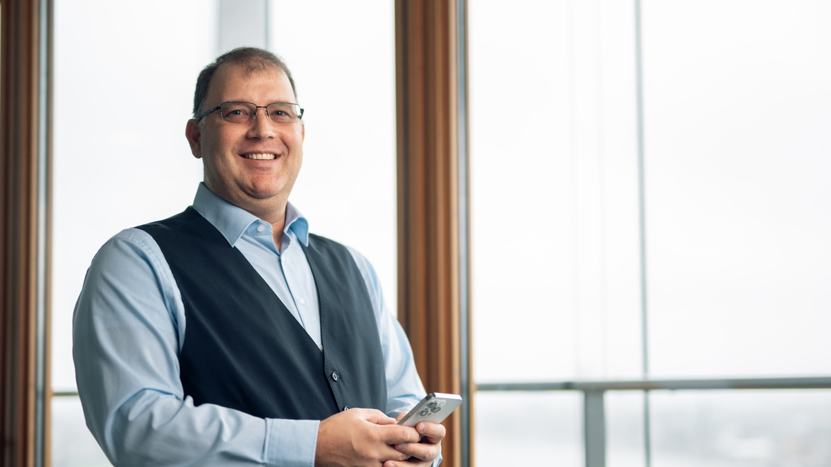 Wann lohnt sich die Umwandlung in eine Stiftungsholding? Experte klärt auf - Foto: presseportal.de