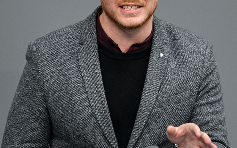 Klüssendorf stieg in kurzer Zeit zum Sprecher der SPD-Linken auf. (Archivbild) - Foto: Britta Pedersen/Deutsche Presse-Agentur GmbH/dpa