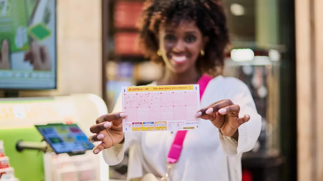 LOTTO 6aus49: Nordrhein-Westfale knackt den Jackpot / Rund 9,5 Millionen Euro gehen in das Münsterland - Bild: presseportal.de