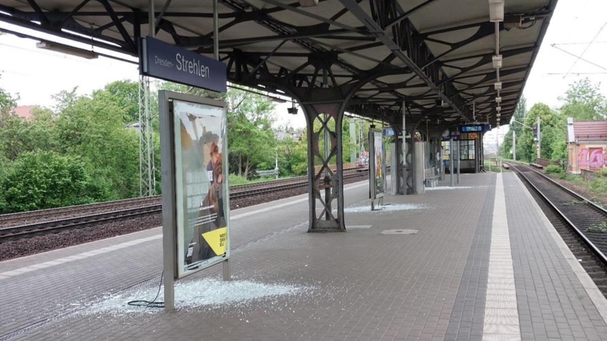 BPOLI DD: Zeugenaufruf nach Sachbeschädigung am Haltepunkt Dresden-Strehlen - Foto: presseportal.de