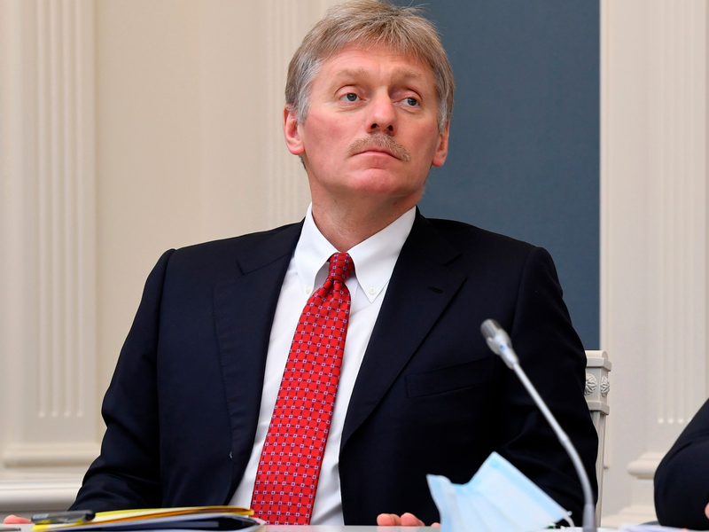 Kremlsprecher Dmitri Peskow sieht neue Sanktionsdrohungen als Ultimatum. So lasse Russland nicht mit sich reden, sagte er. (Archivbild) - Foto: Alexei Nikolsky/AP/dpa