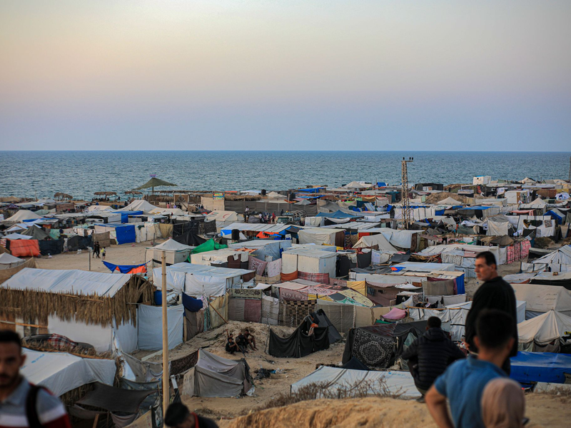 Im Gazastreifen ist praktisch die gesamte Bevölkerung vertrieben (Archivbild).  - Foto: Rizek Abdeljawad/XinHua/dpa