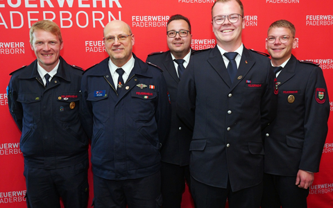 FW-PB: Jugendfeuerwehren sind ein starkes Fundament für die Feuerwehren in der Region / Ehrungen bei der Delegiertenversammlung in Paderborn - Foto: presseportal.de