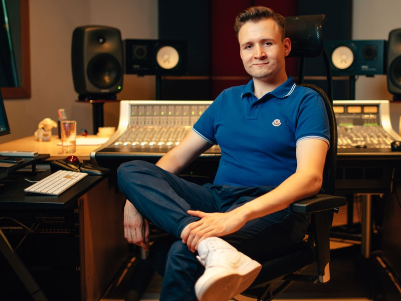 Patrick Khatrao: Mit Hörbüchern zum passiven Einkommen – warum es die beste Möglichkeit ist, ein zweites Standbein aufzubauen - Foto: presseportal.de