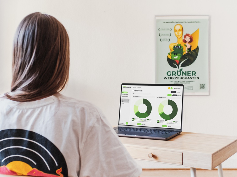 Grüner Werkzeugkasten | Green Toolkit offiziell für Filmförderung zugelassen - erster ISO-zertifizierter CO2-Rechner für audiovisuelle Produktionen in Deutschland / Förderfähig ab sofort nutzbar - Foto: presseportal.de