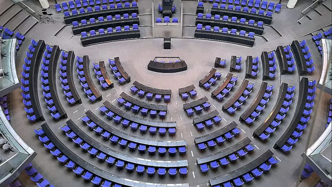 Plenarsaal des Deutschen Bundestags (Archiv) - Bild: über dts Nachrichtenagentur