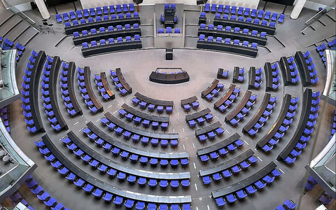 Plenarsaal des Deutschen Bundestags (Archiv) - Foto: über dts Nachrichtenagentur
