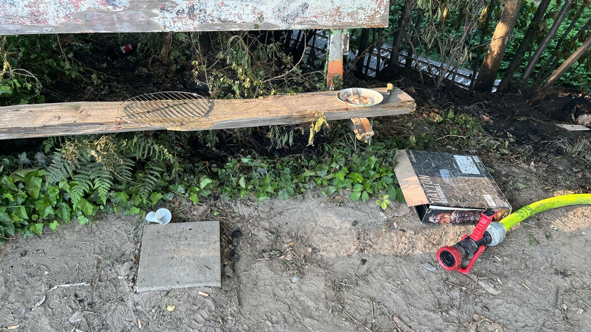 POL-RBK: Leichlingen - Zeugen nach Böschungsbrand auf Bahndamm gesucht - Foto: presseportal.de