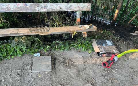 POL-RBK: Leichlingen - Zeugen nach Böschungsbrand auf Bahndamm gesucht - Foto: presseportal.de