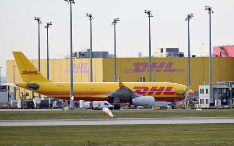 Der aktuelle Fall erinnert an den Brandsatz in einem Paket in Leipzig, zu dem noch Ermittlungen laufen. (Archivbild) - Foto: Hendrik Schmidt/dpa