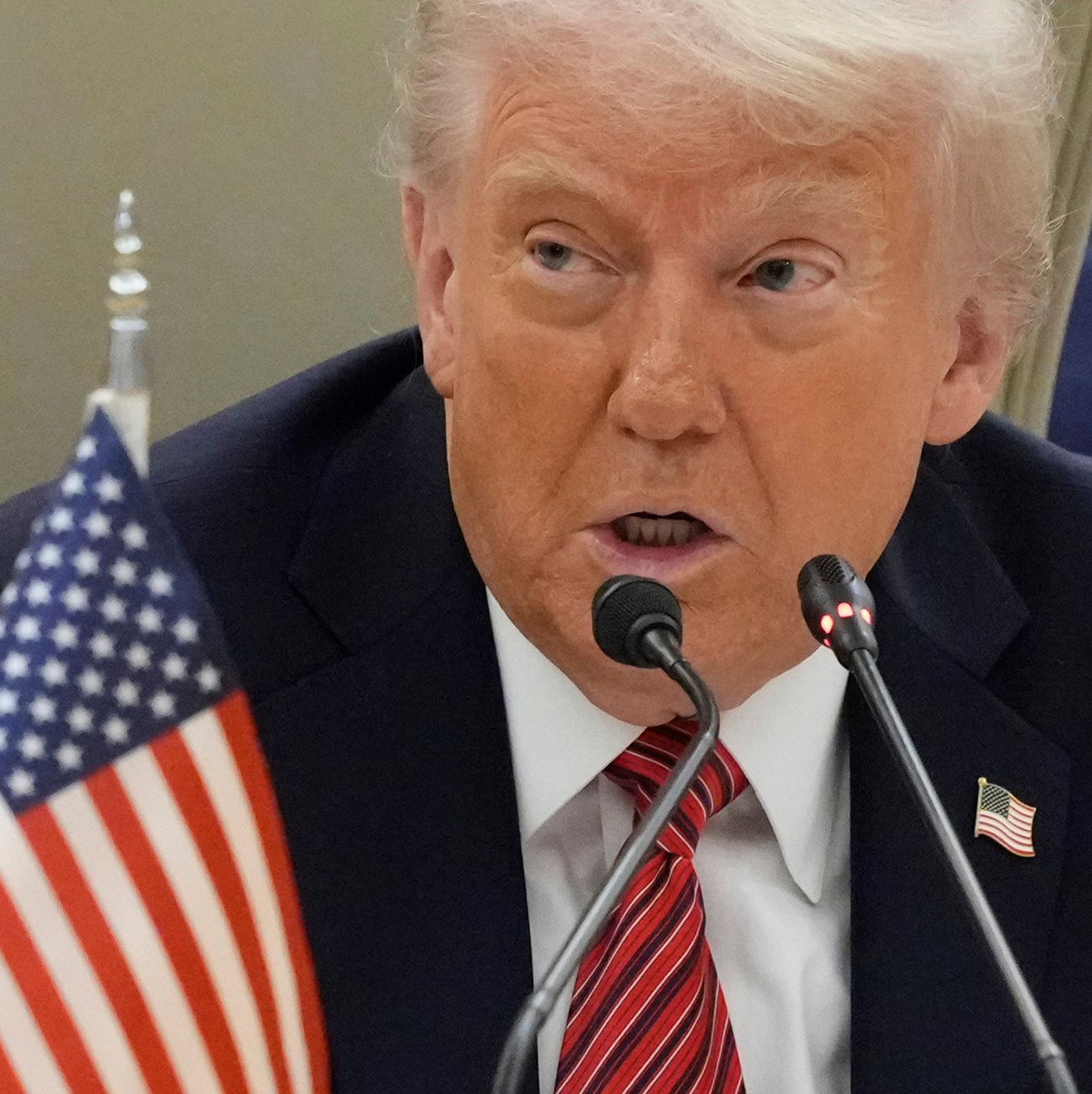 US-Präsident Trump präsentiert sich beim Thema der israelisch-arabischen Beziehungen als Friedensstifter.  - Foto: Alex Brandon/AP/dpa