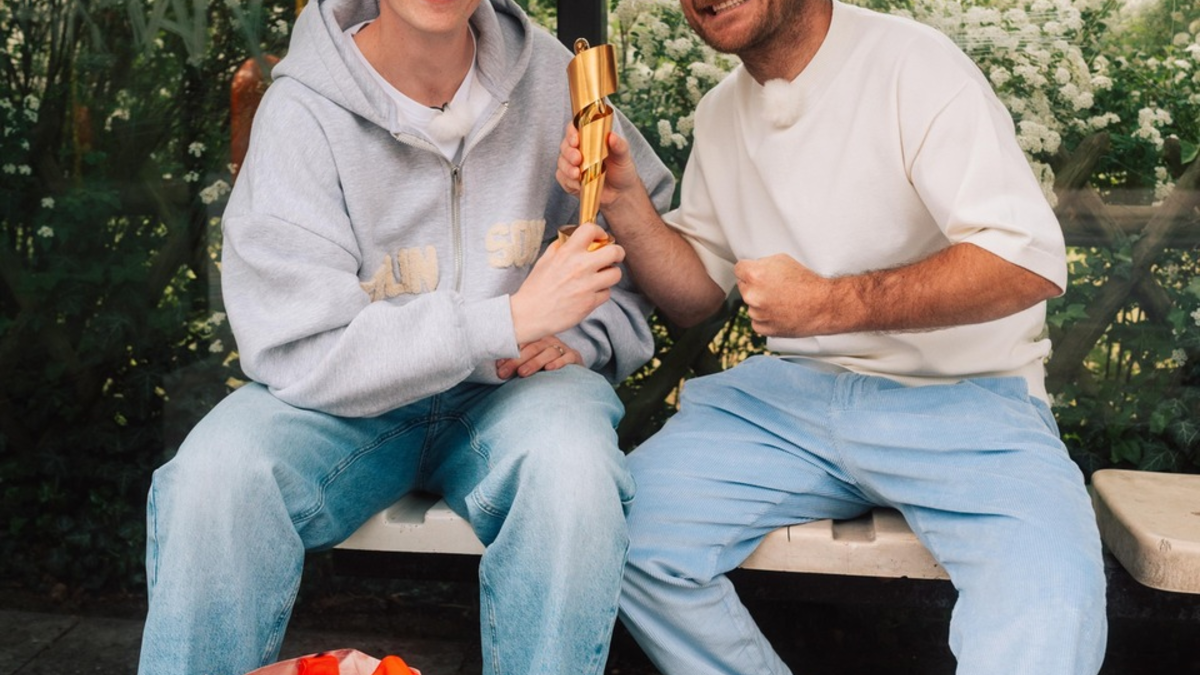 Frederick Lau und Youtuber Marvin versteigern den Deutschen Filmpreis / Ein besonderer Coup bei United Charity! - Foto: presseportal.de