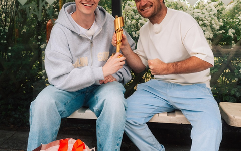 Frederick Lau und Youtuber Marvin versteigern den Deutschen Filmpreis / Ein besonderer Coup bei United Charity! - Foto: presseportal.de