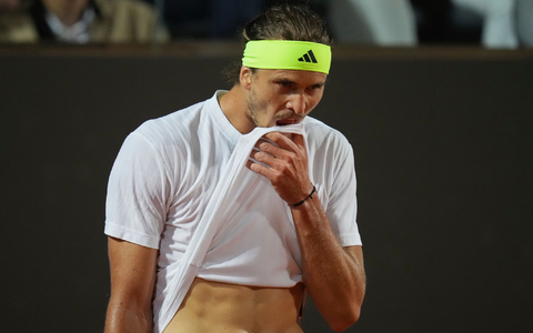 Verliert gegen Musetti: Alexander Zverev. - Foto: Alessandra Tarantino/AP/dpa