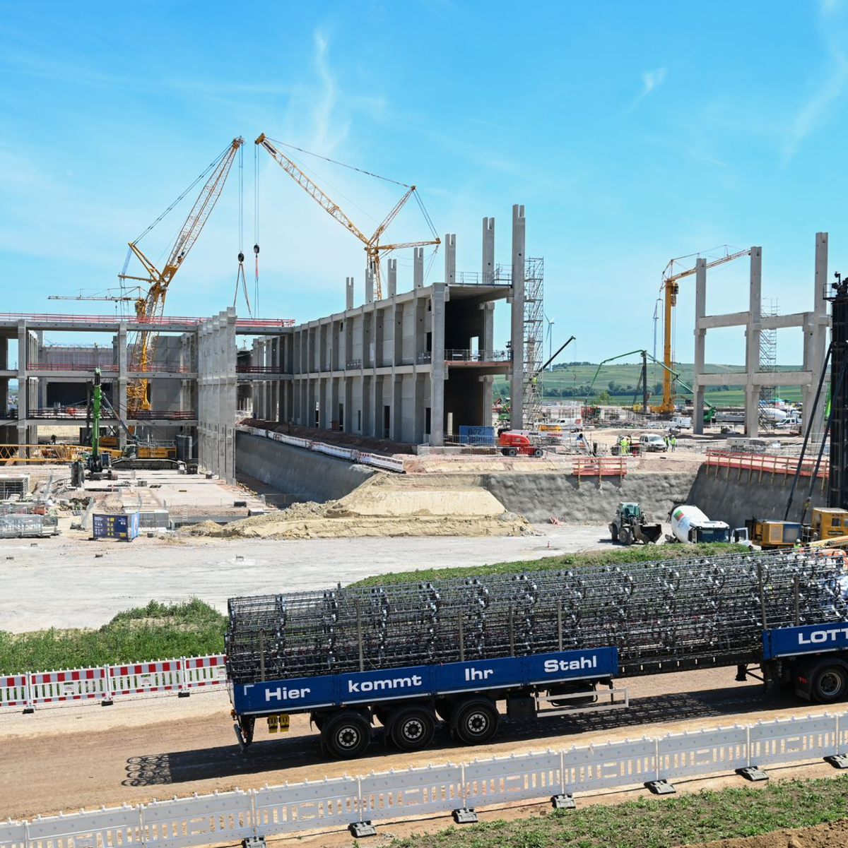 Investitionsprojekte von US-Firmen in Deutschland - so wie aktuell für den neuen Standort des US-Pharmakonzerns Eli Lilly in Alzey - gab es 2024 deutlich weniger. (Archivbild) - Foto: Arne Dedert/dpa