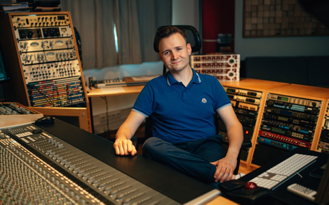 Home-Studio als Sprecher: Patrick Khatrao verrät, worauf es für Hörbuchsprecher ankommt, wenn sie von zu Hause aus durchstarten wollen - Foto: presseportal.de Home-Studio als Sprecher: Patrick Khatrao verrät, worauf es für Hörbuchsprecher ankommt, wenn sie von zu Hause aus durchstarten wollen - Foto: presseportal.de