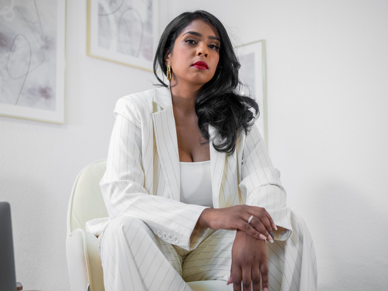 LED-Masken im Hype - wie Kosmetikerinnen jetzt davon profitieren können - Foto: presseportal.de