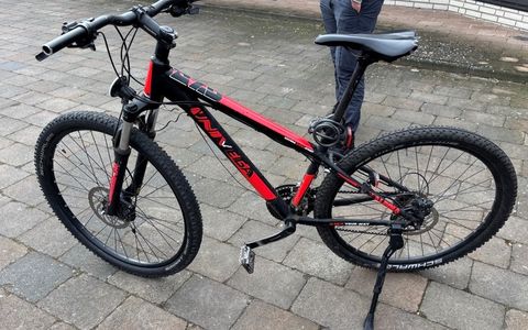 POL-OS: Dissen a.T.W./Glandorf: Wem gehören diese Fahrräder? Polizei sucht Eigentümer - Foto: presseportal.de POL-OS: Dissen a.T.W./Glandorf: Wem gehören diese Fahrräder? Polizei sucht Eigentümer - Foto: presseportal.de