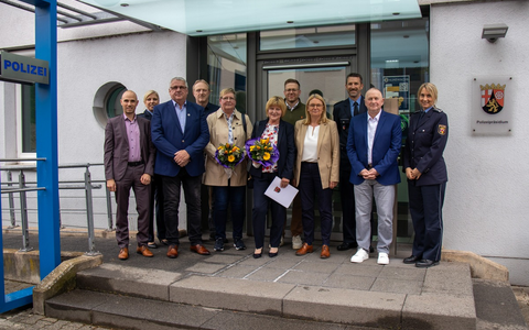 POL-PPTR: Polizeipräsidium Trier verabschiedet drei Mitarbeitende in den Ruhestand - Foto: presseportal.de