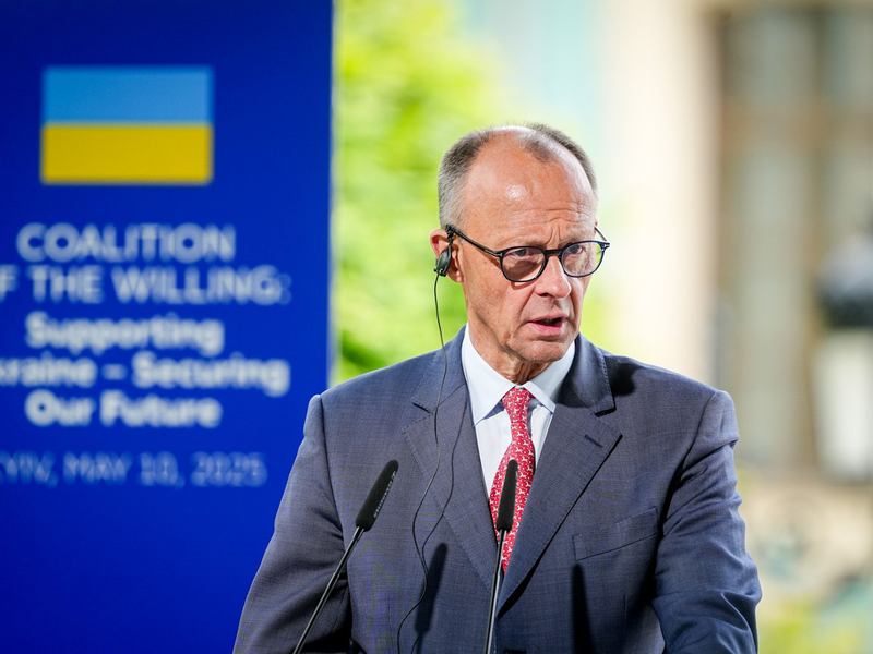 In den vergangenen Wochen hatte der Bundeskanzler von der EU-Kommission Änderungen beim ursprünglich geplanten Verbrenner-Aus verlangt. (Archivbild) - Foto: Kay Nietfeld/dpa