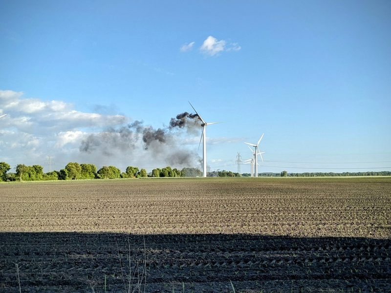 POL-ROW: ++ Bremervörde - Iselersheim: Brand einer Windkraftanlage ++ - Foto: presseportal.de