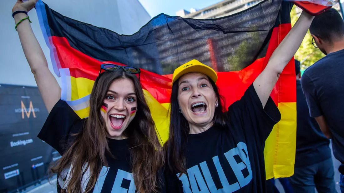 Startplatz 16 für das Deutschland-Duo Abor & Tynna - Bild: Jens Büttner/dpa