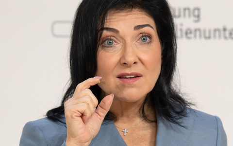 Wirtschaftsministerin Katherina Reiche (CDU) wirbt für den geplanten Bau von Gaskraftwerken. - Foto: Soeren Stache/dpa